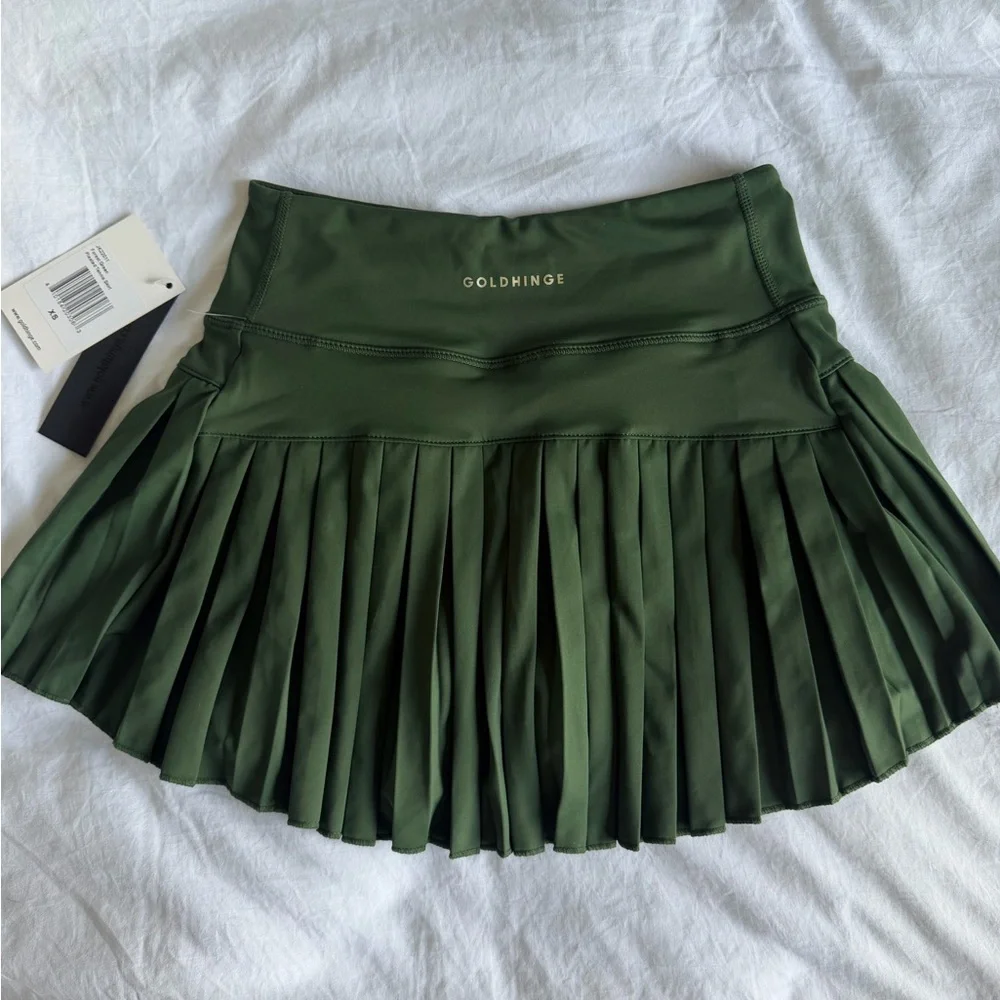 NWT Gold Hinge Pleated Tennis Skirt